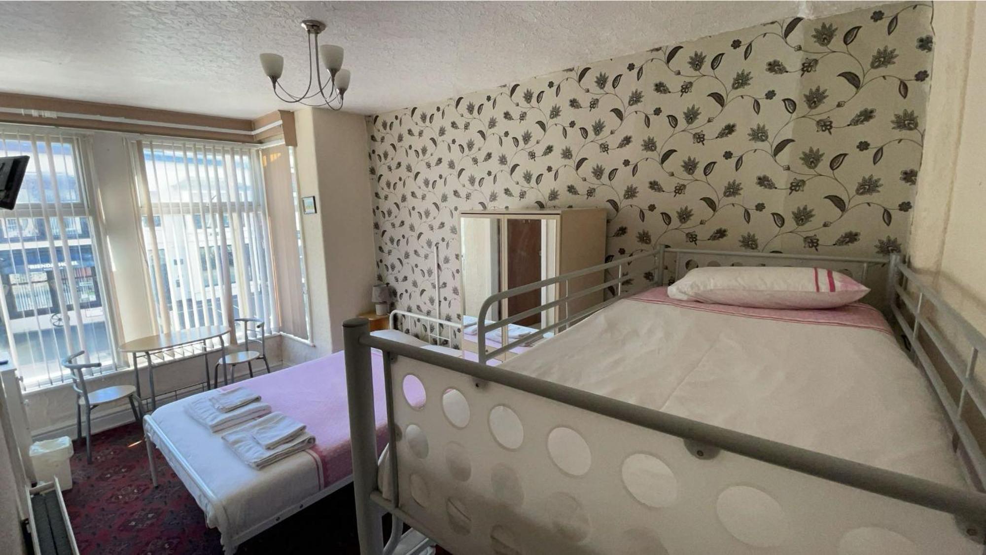 White Moon Hotel 黑潭 外观 照片