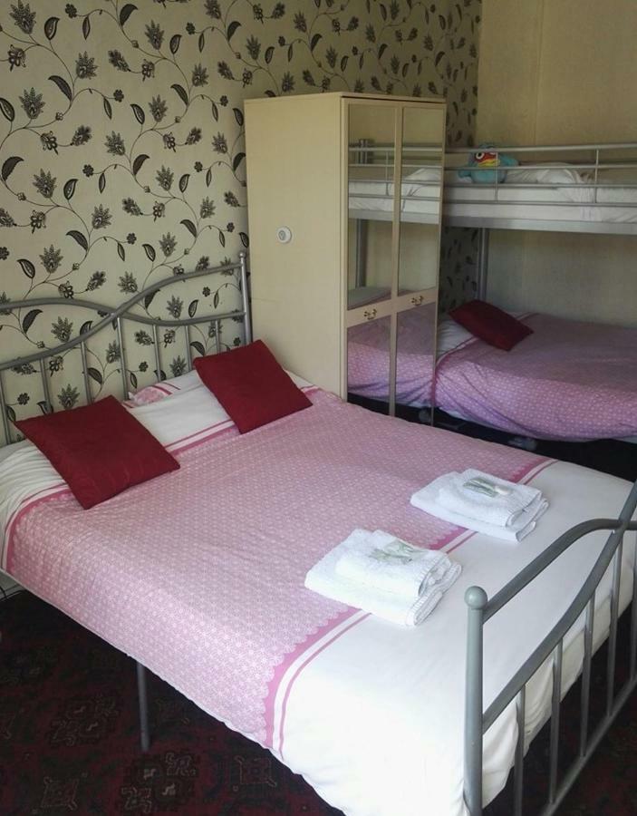 White Moon Hotel 黑潭 外观 照片